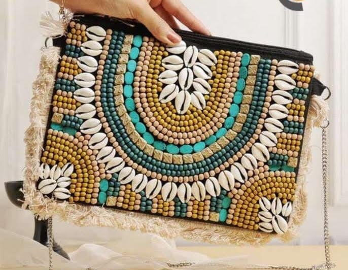 big siz beaded bag .jpg